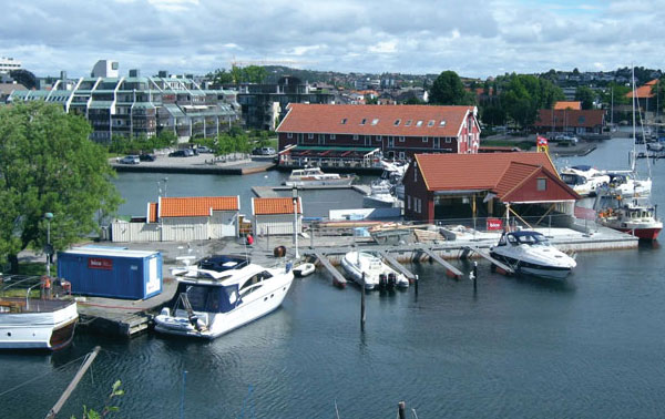 To book simply call 0800 009 6688