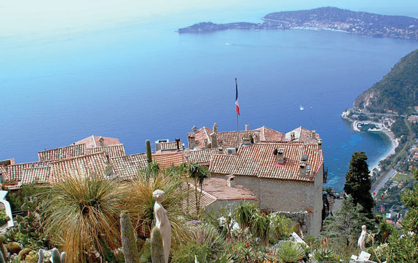 To book simply call 0800 009 6688